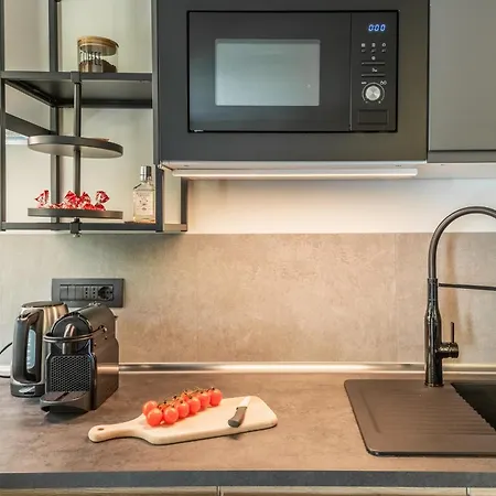 Hellochalet Le Bois Du Cervin - Matterhorn View, Ski-in Ski-out *