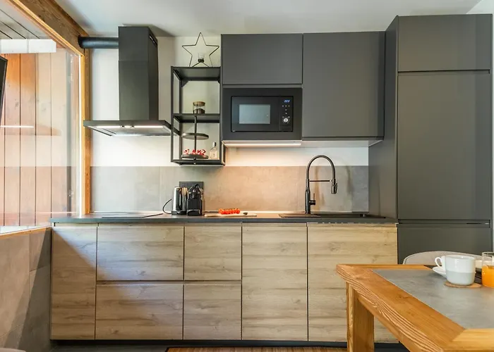 Апартаменти Hellochalet Le Bois Du Cervin - Matterhorn View, Ski-in Ski-out