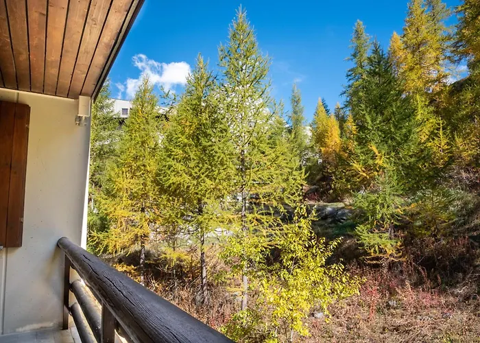 Апартаменти Hellochalet Le Bois Du Cervin - Matterhorn View, Ski-in Ski-out