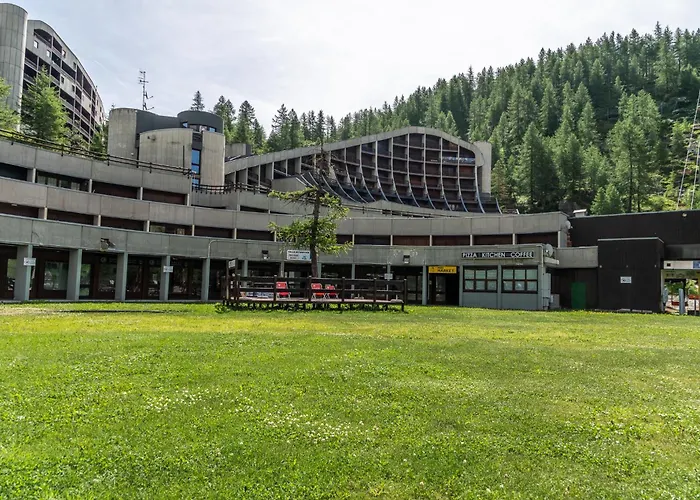 Апартаменти Hellochalet Le Bois Du Cervin - Matterhorn View, Ski-in Ski-out