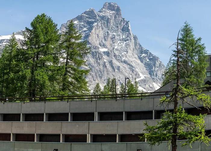 Hellochalet Le Bois Du Cervin - Matterhorn View, Ski-in Ski-out Апартаменти *